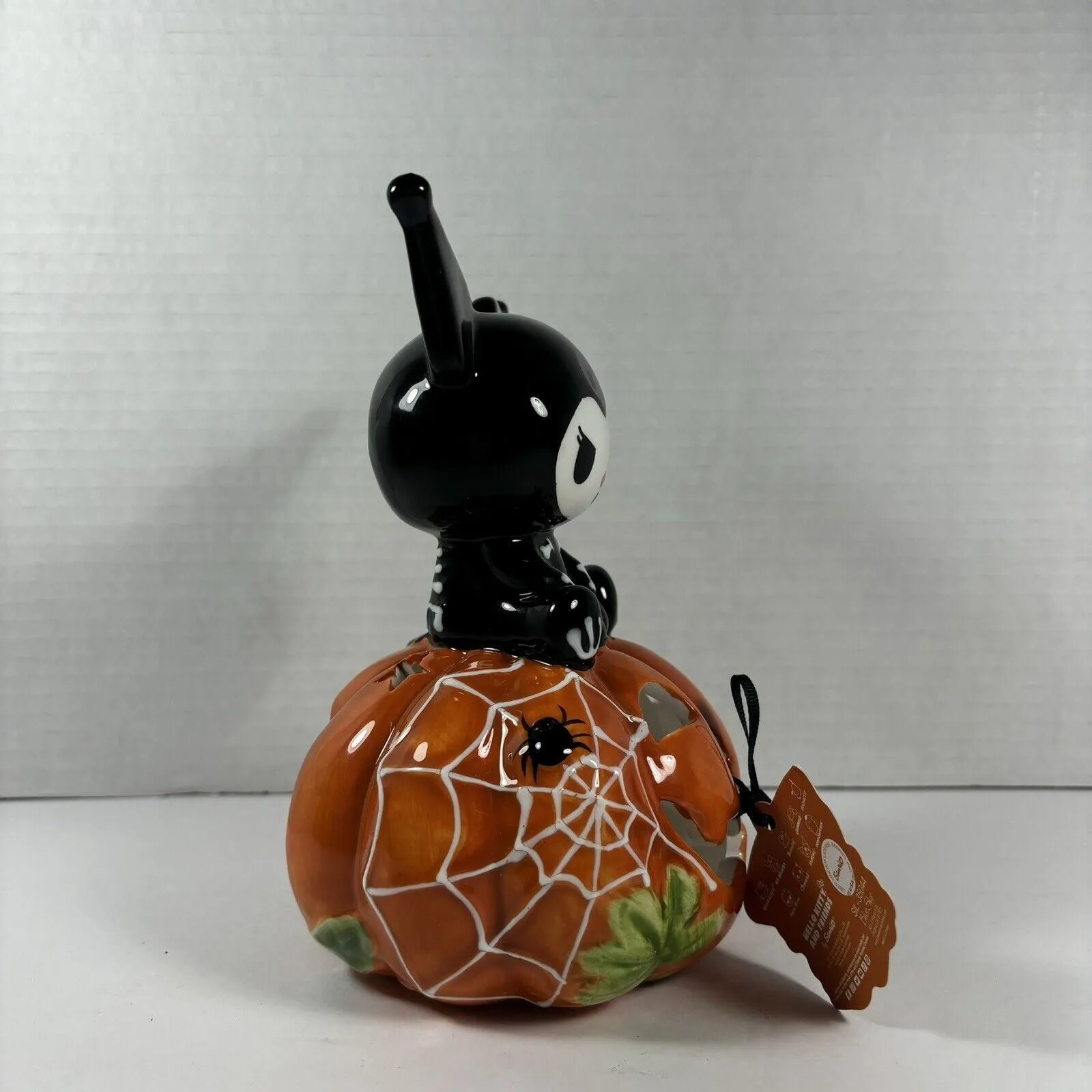 Listing Image Blurred Background
