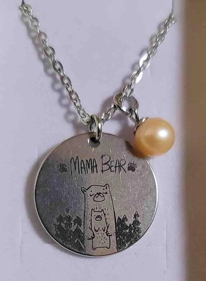 Product image for Mama Bear Necklace with Pearl 