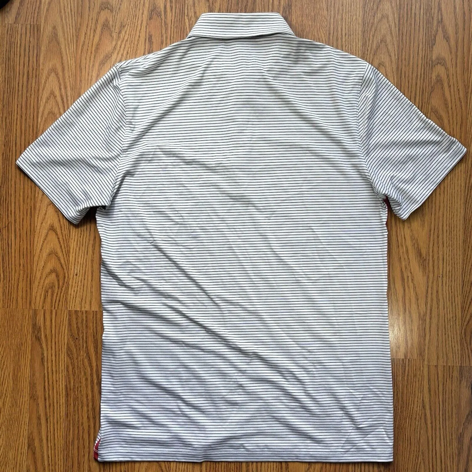 Listing Image Blurred Background