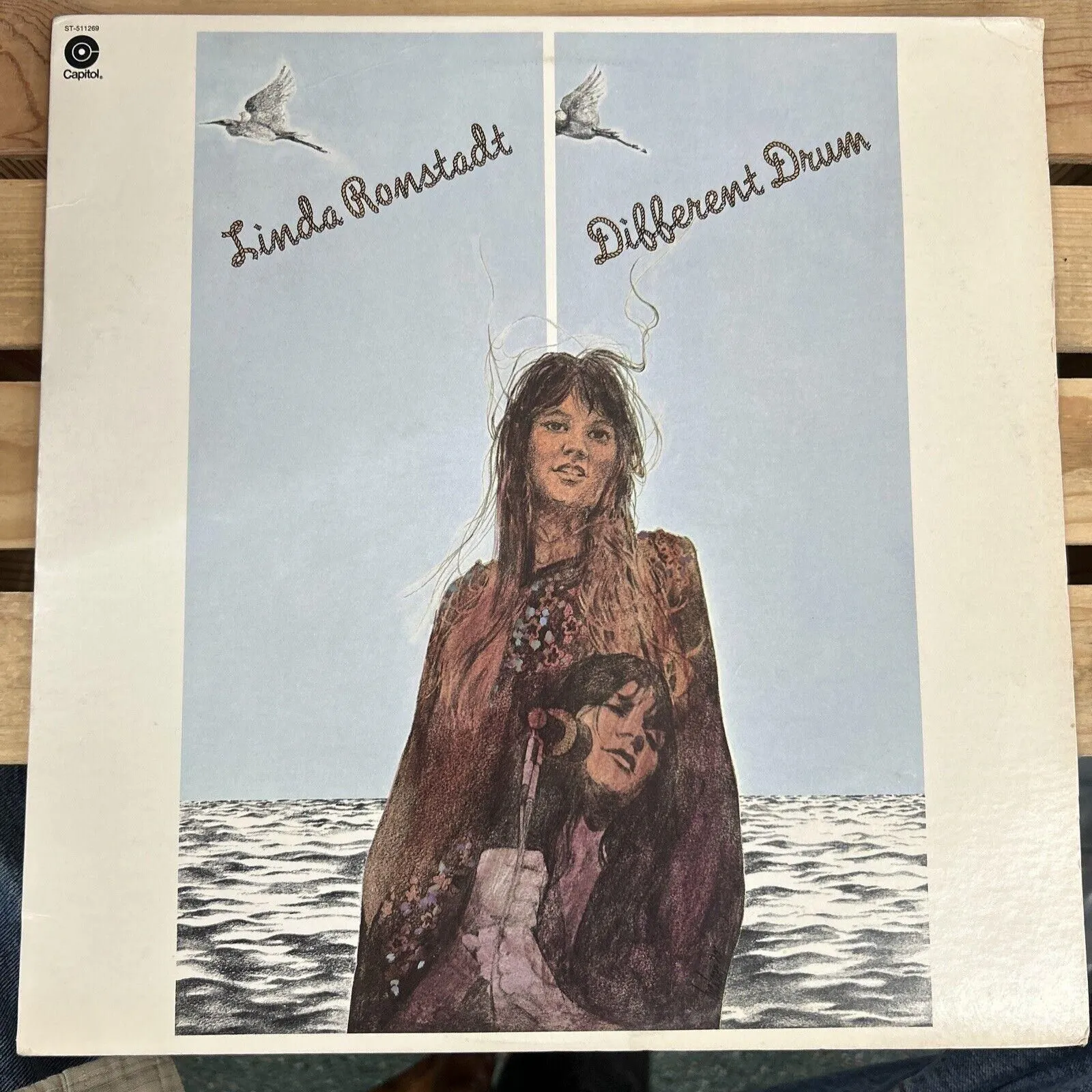 Product image for LINDA RONSTADT DIFFERENT DRUM ST-11269 1974 LP EX Play Tested