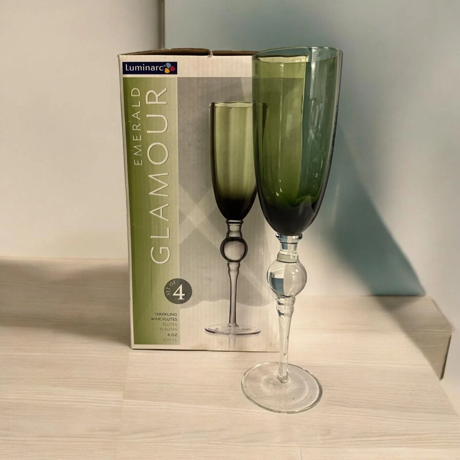 Set Of 4 Luminarc Emerald GLAMOUR Green Stem Champagne Wine Glasses Flutes   Whatnot: Shop, Sell, Connect