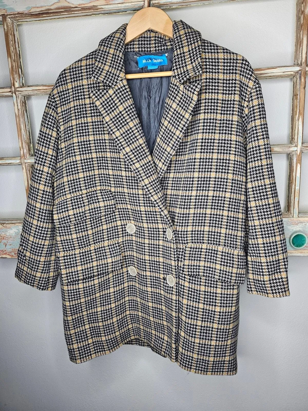 Product image for M.I.H Tweed Double Breasted Coat with pockets size Large