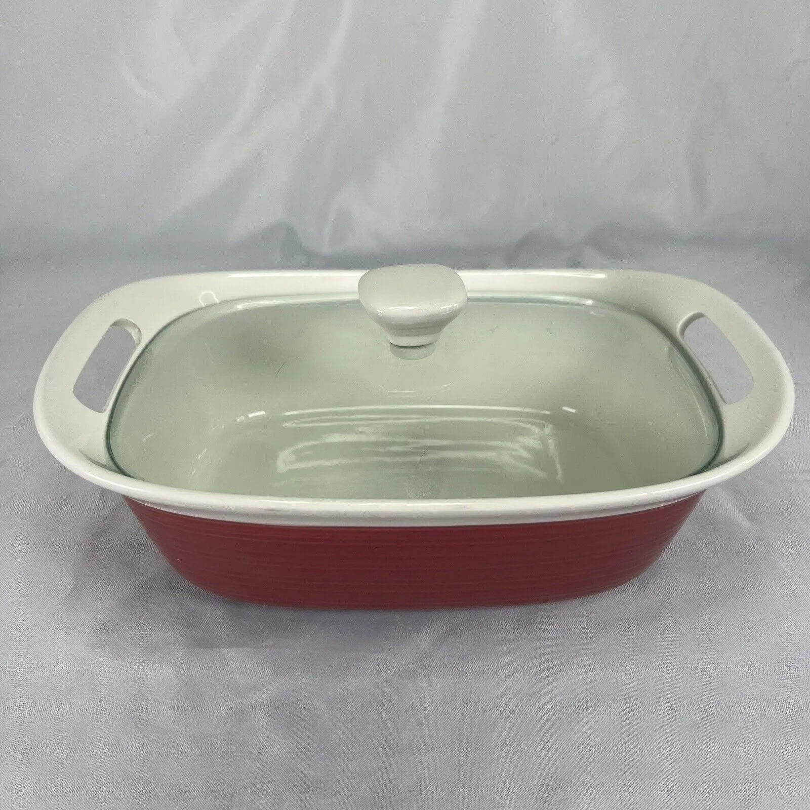 Product image for Corning "Etch Brick" 2.5 Quart-12 5/8 Inch Covered Casserole