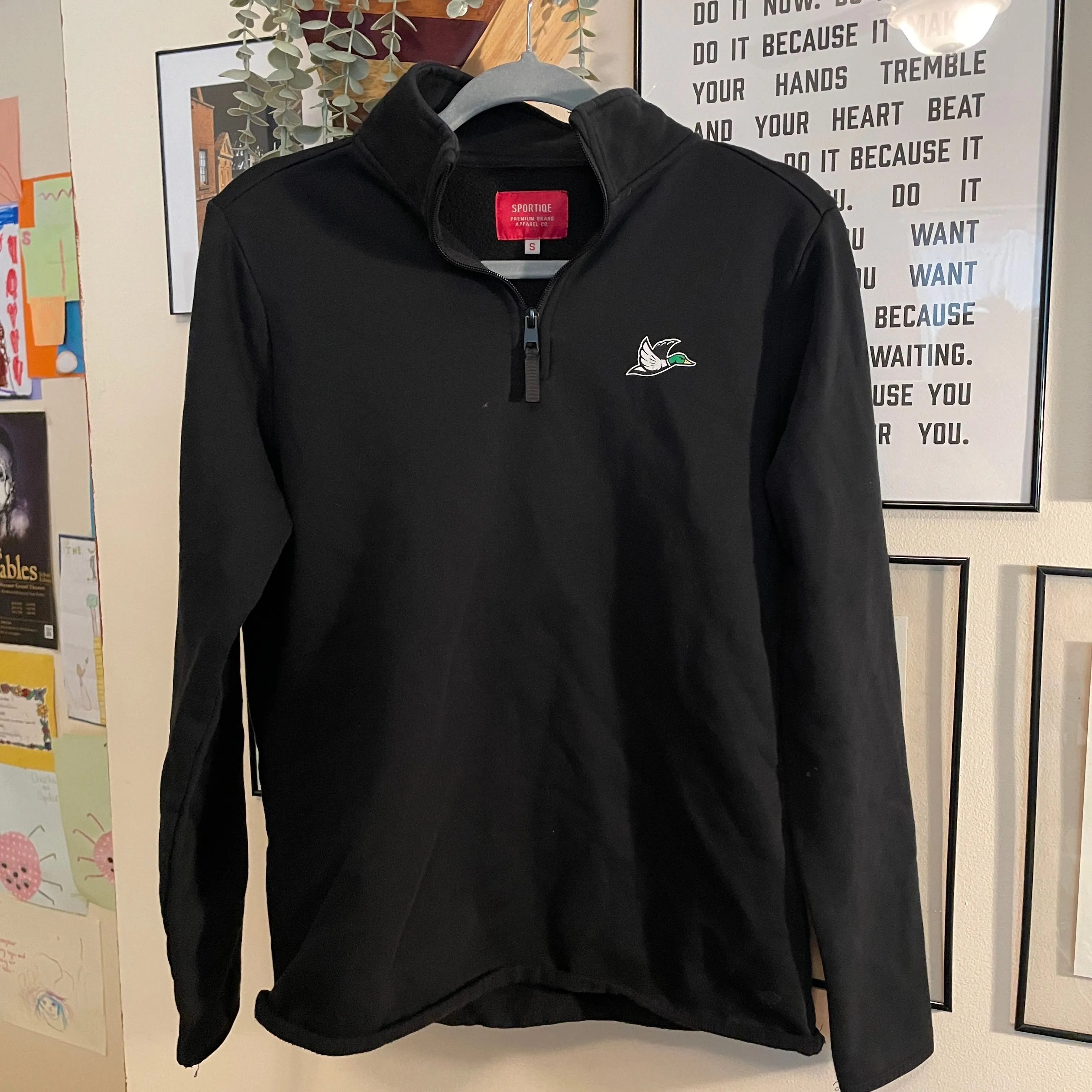 Product image for 372 Sportique University of Oregon Black Quarter Zip Size Small