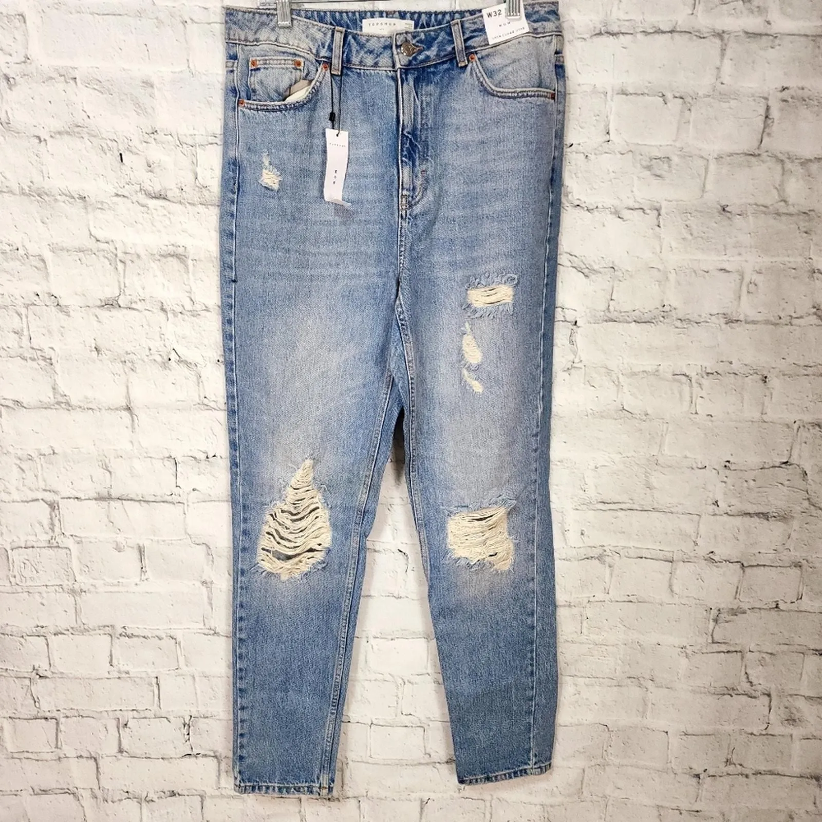 Product image for Topshop mom jeans Sz 10 mediun washed distress w32xL34 high waisted tapered leg