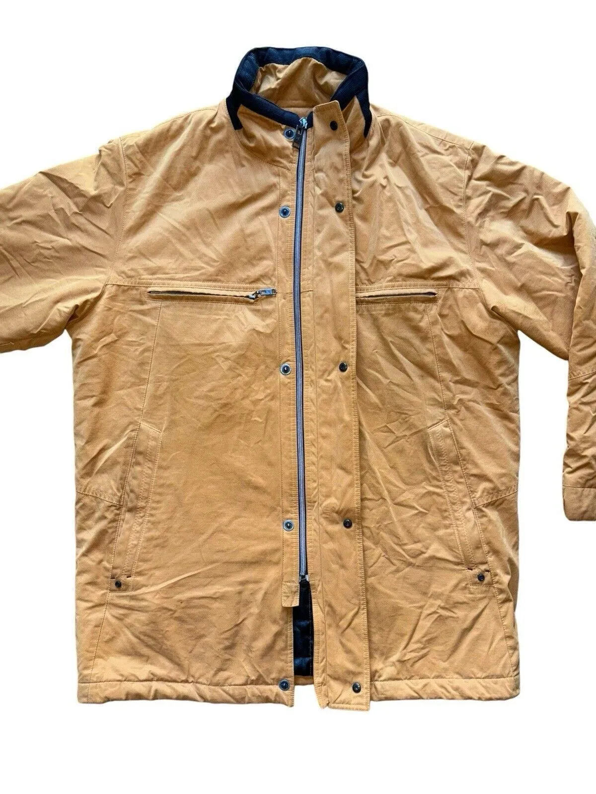 Listing Image Blurred Background