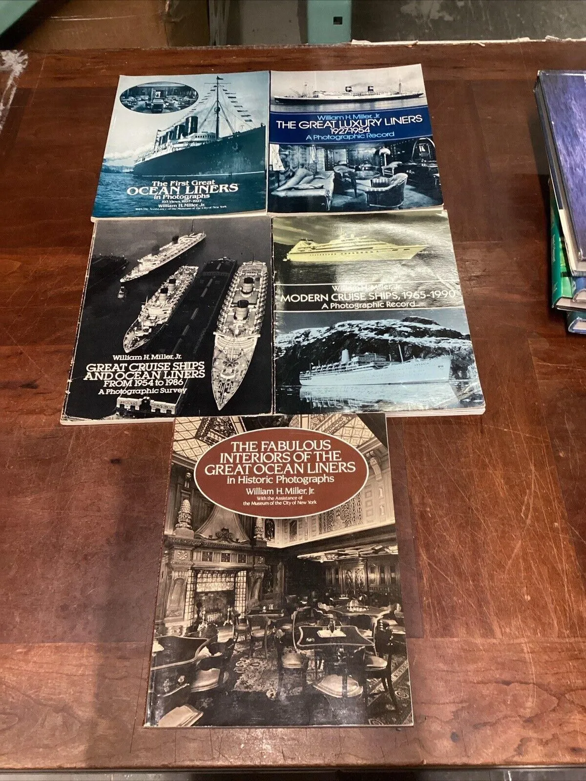 Product image for Lot of 5 - First Great Ocean Liners, Great Luxury Liners, Great Cruise Ships