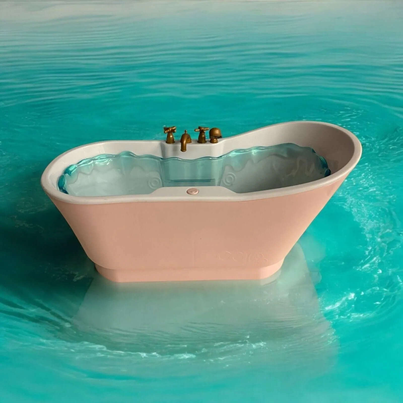 Our Generation Bath and Bubbles Bathtub for Up To 18