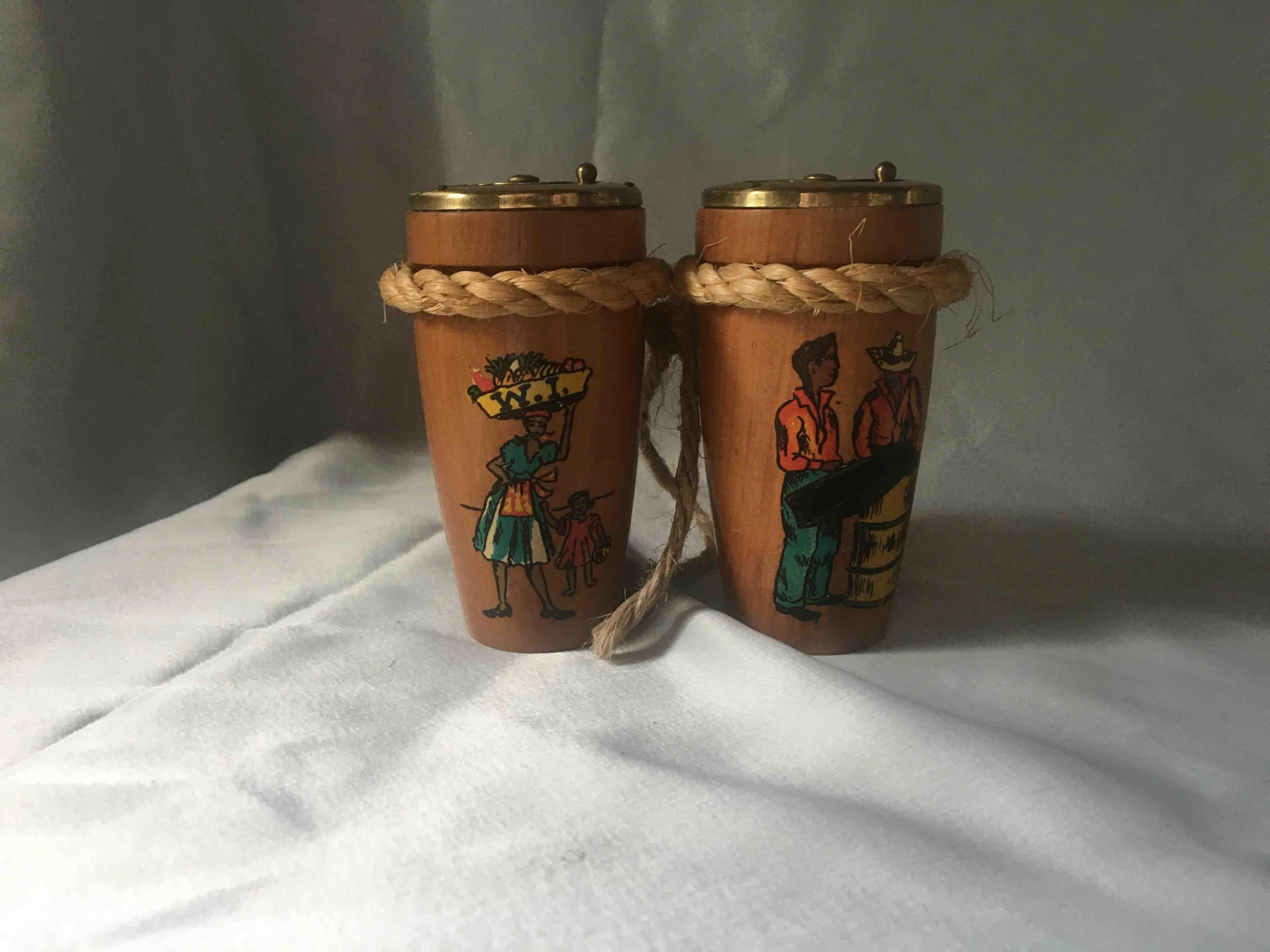 Listing Image Blurred Background
