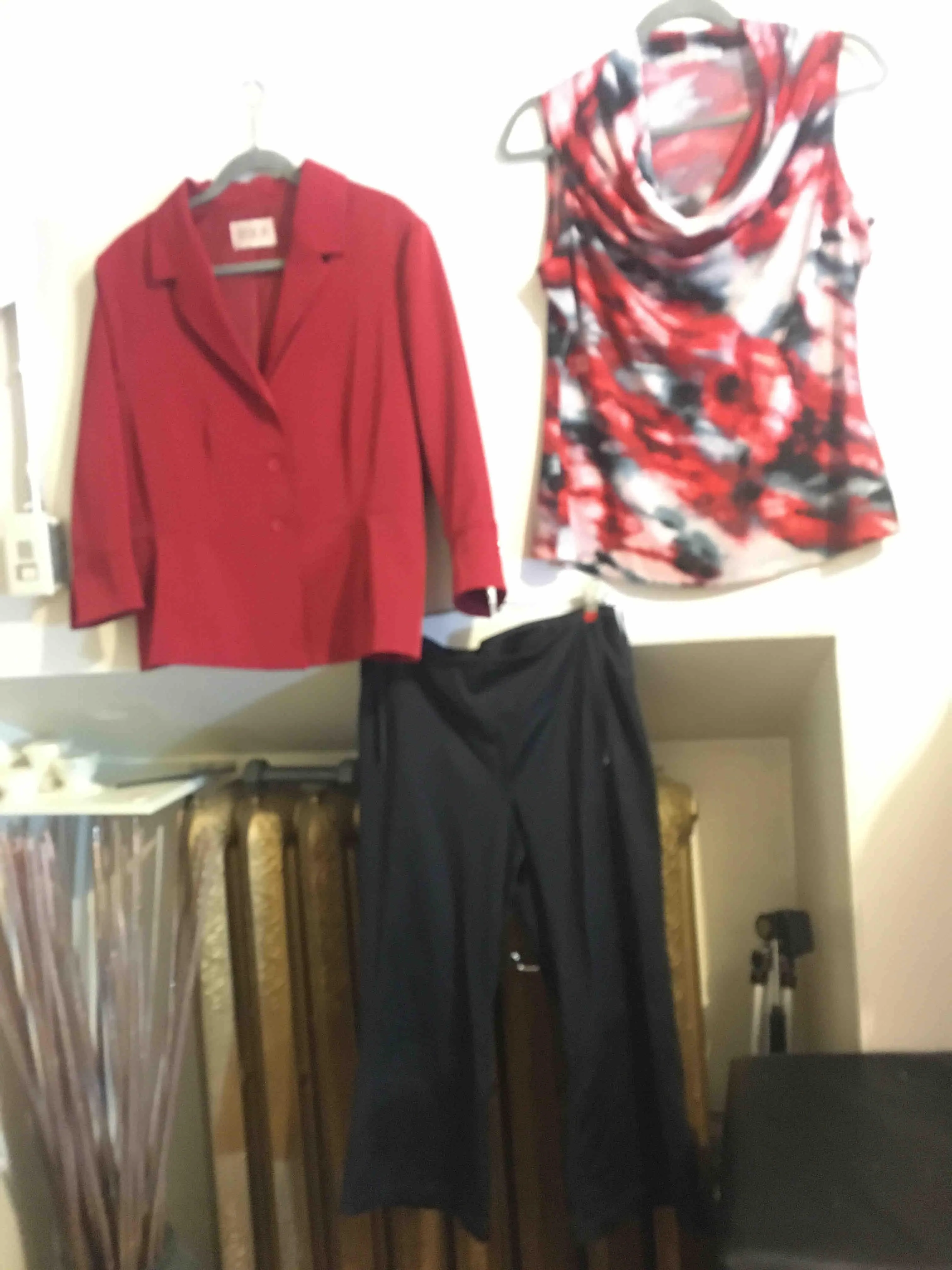 Listing Image Blurred Background