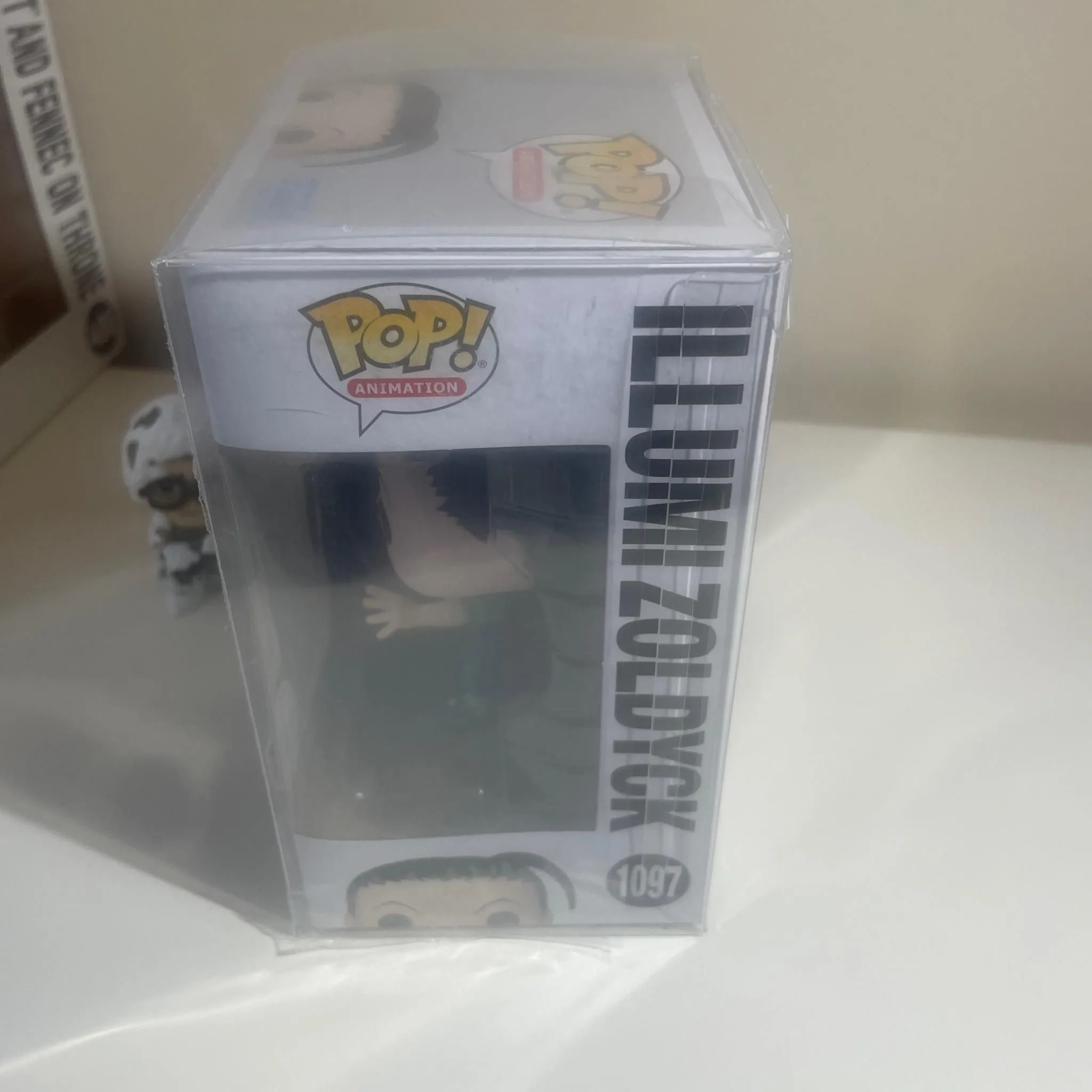 Listing Image Blurred Background