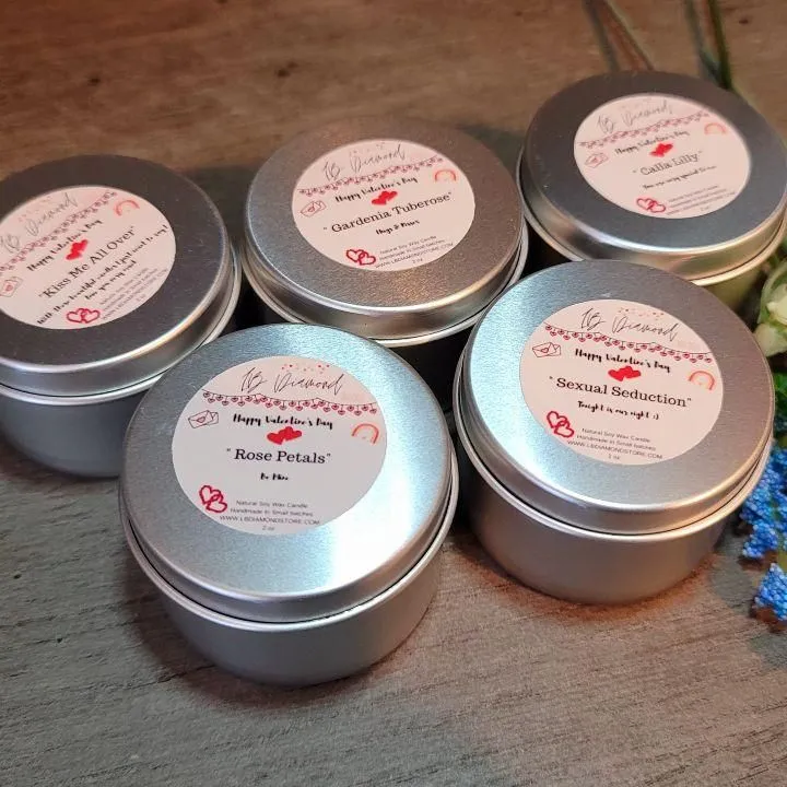 Product image for Valentine's Day Themed 5 PCS Natural Soy Wax Candle Sampler Bundle 2oz
