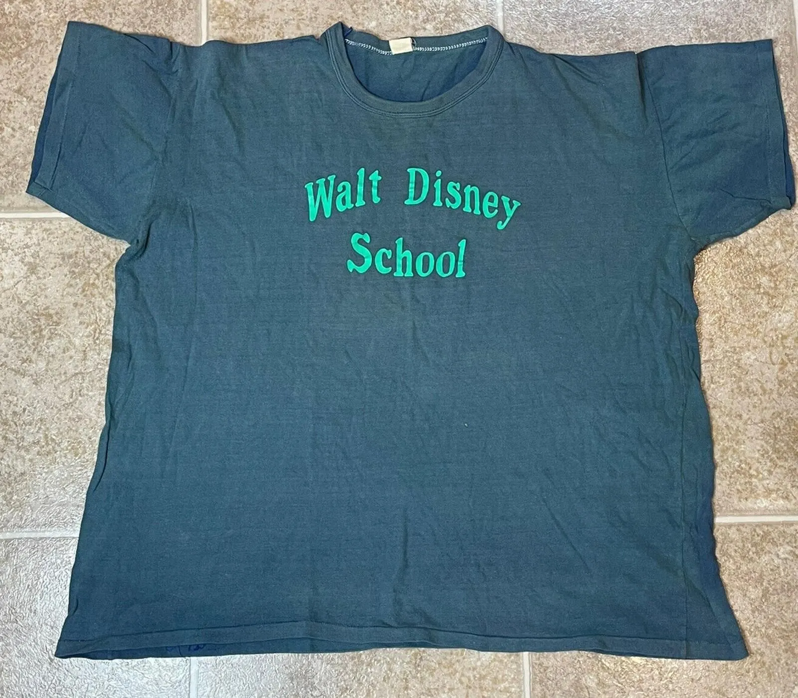 Product image for Vintage 70s Walt Disney School Single Stitch T Shirt Size XXL 2XL 25x26.5