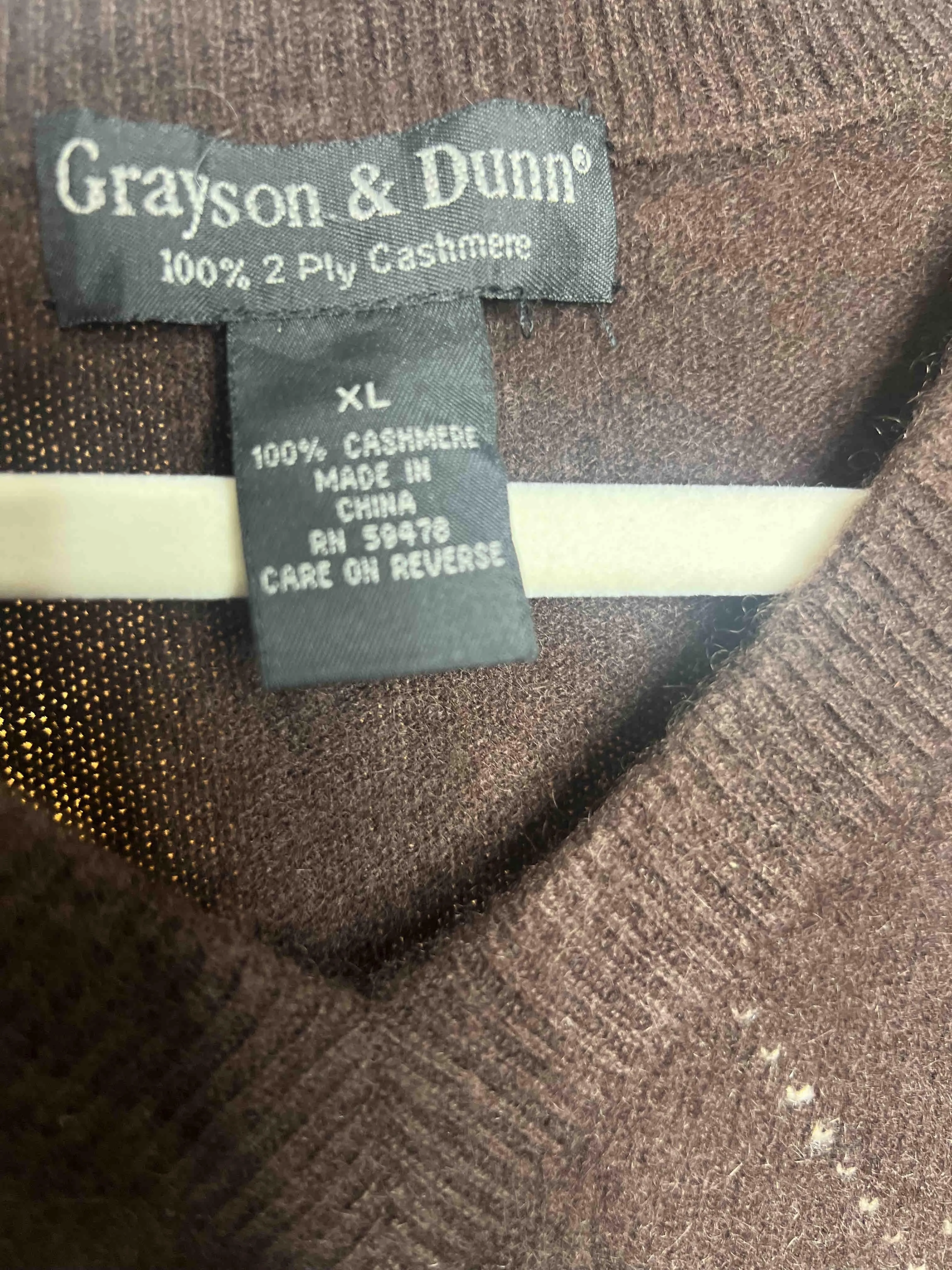 Listing Image Blurred Background
