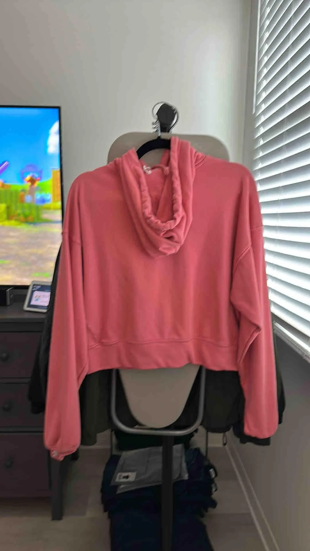 Listing Image Blurred Background