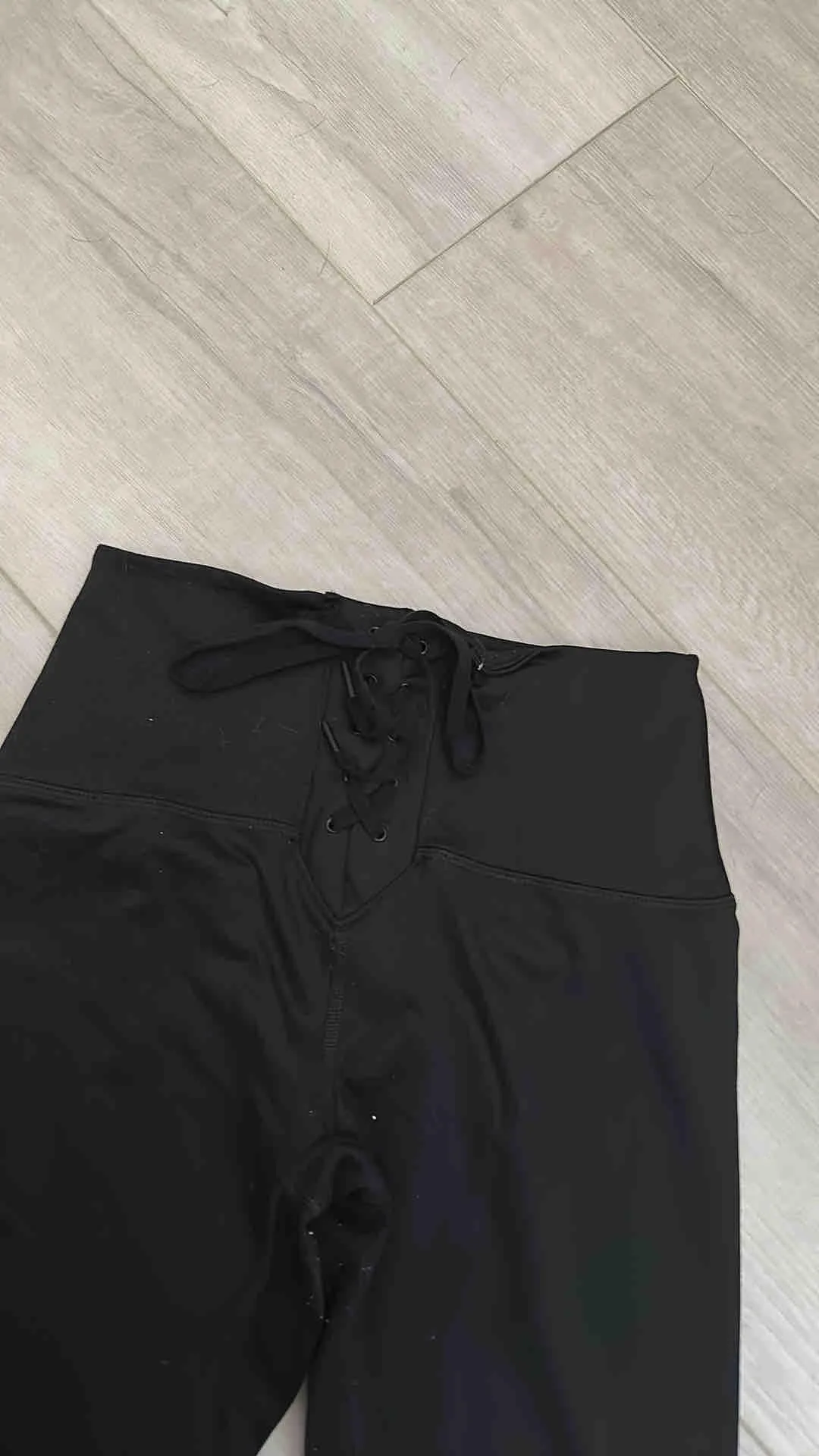 Listing Image Blurred Background