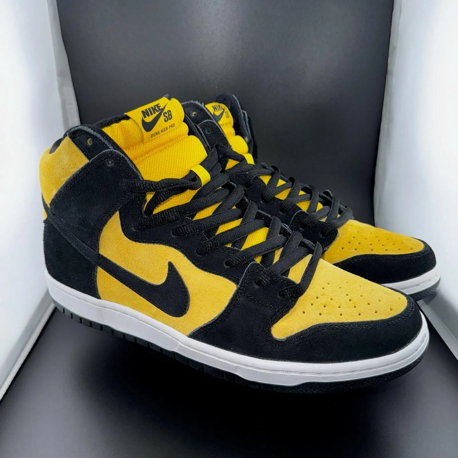 Nike SB Dunk High Pro Reverse Goldenrod · Whatnot: Shop, Sell, Connect