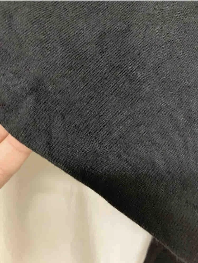 Listing Image Blurred Background