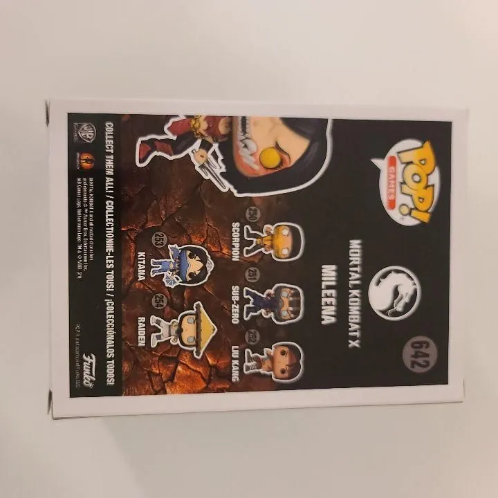 Listing Image Blurred Background