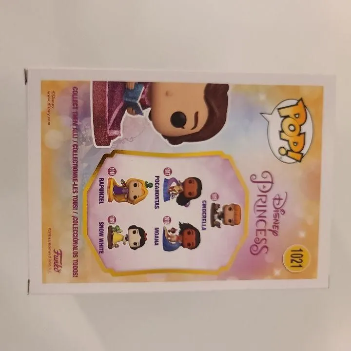 Listing Image Blurred Background