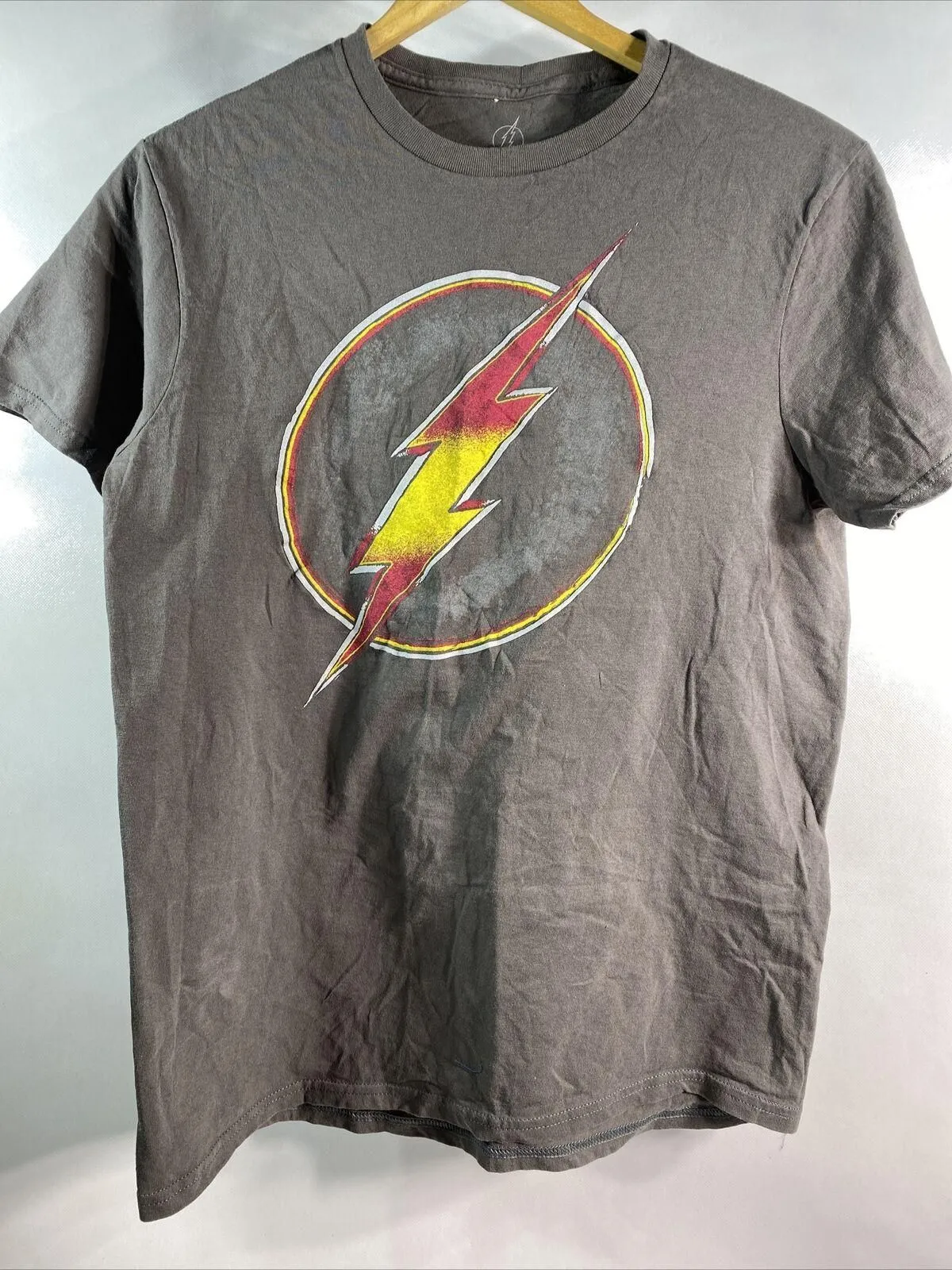 Product image for DC Comics THE FLASH Gray Short Sleeve Graphic T-Shirt Men's Size Medium