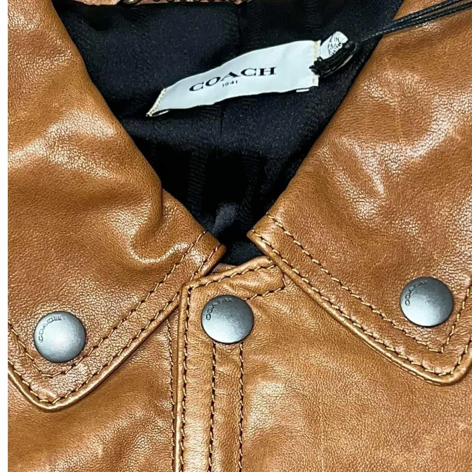 Listing Image Blurred Background