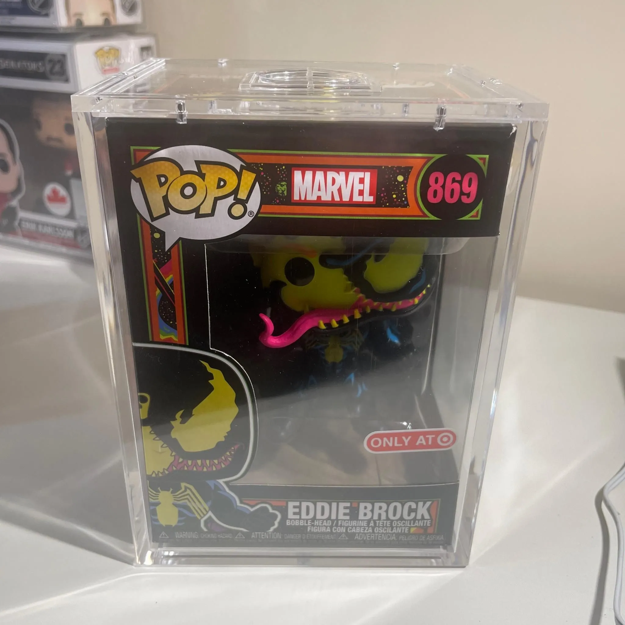 Listing Image Blurred Background