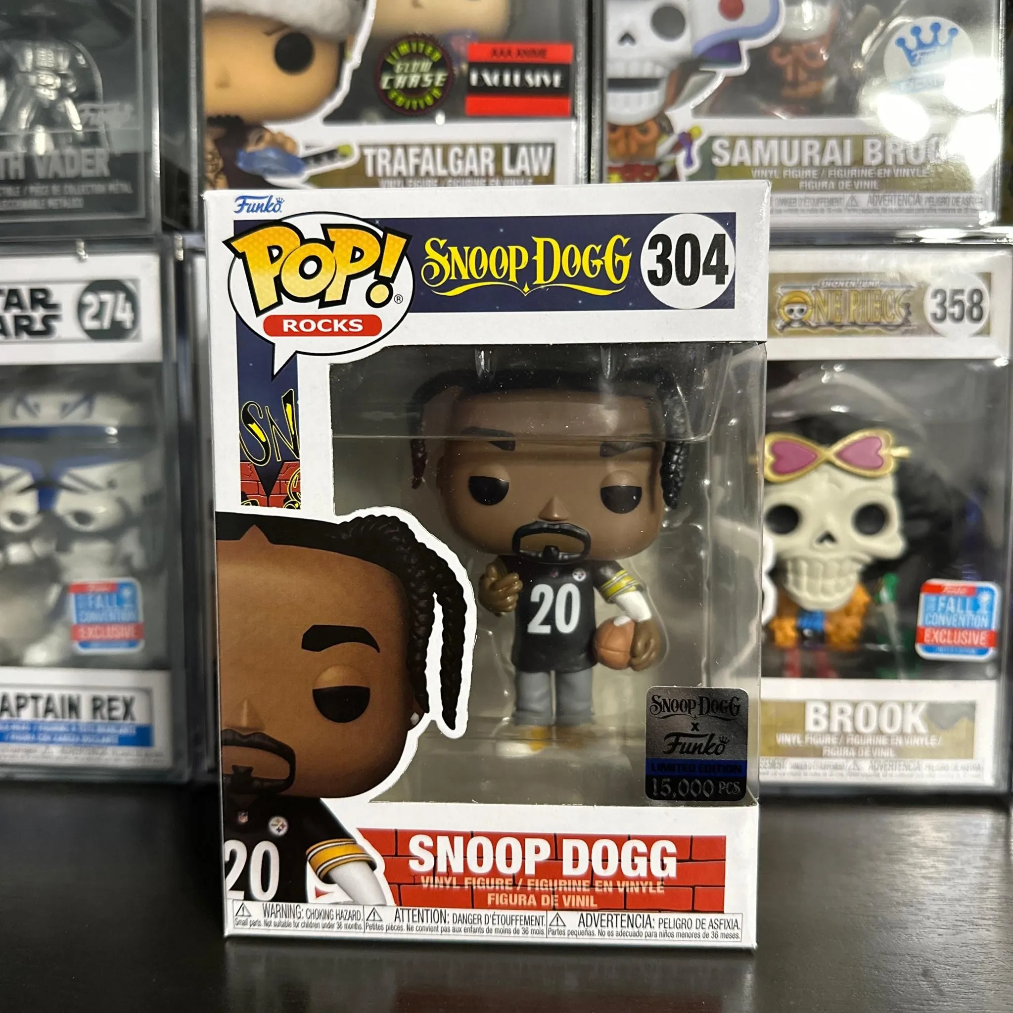 Product image for Snoop Dogg in Steelers Jersey (Black)