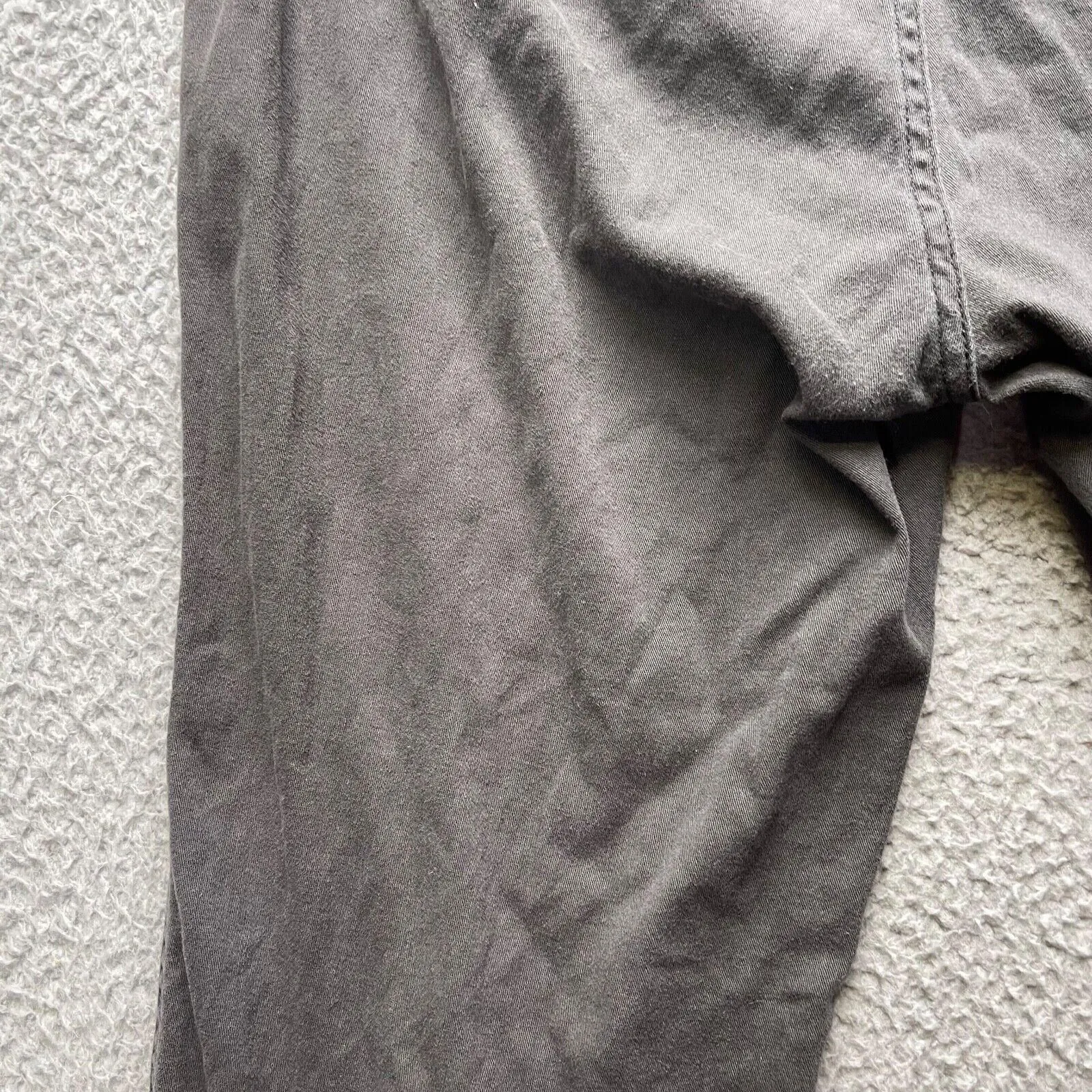 Listing Image Blurred Background