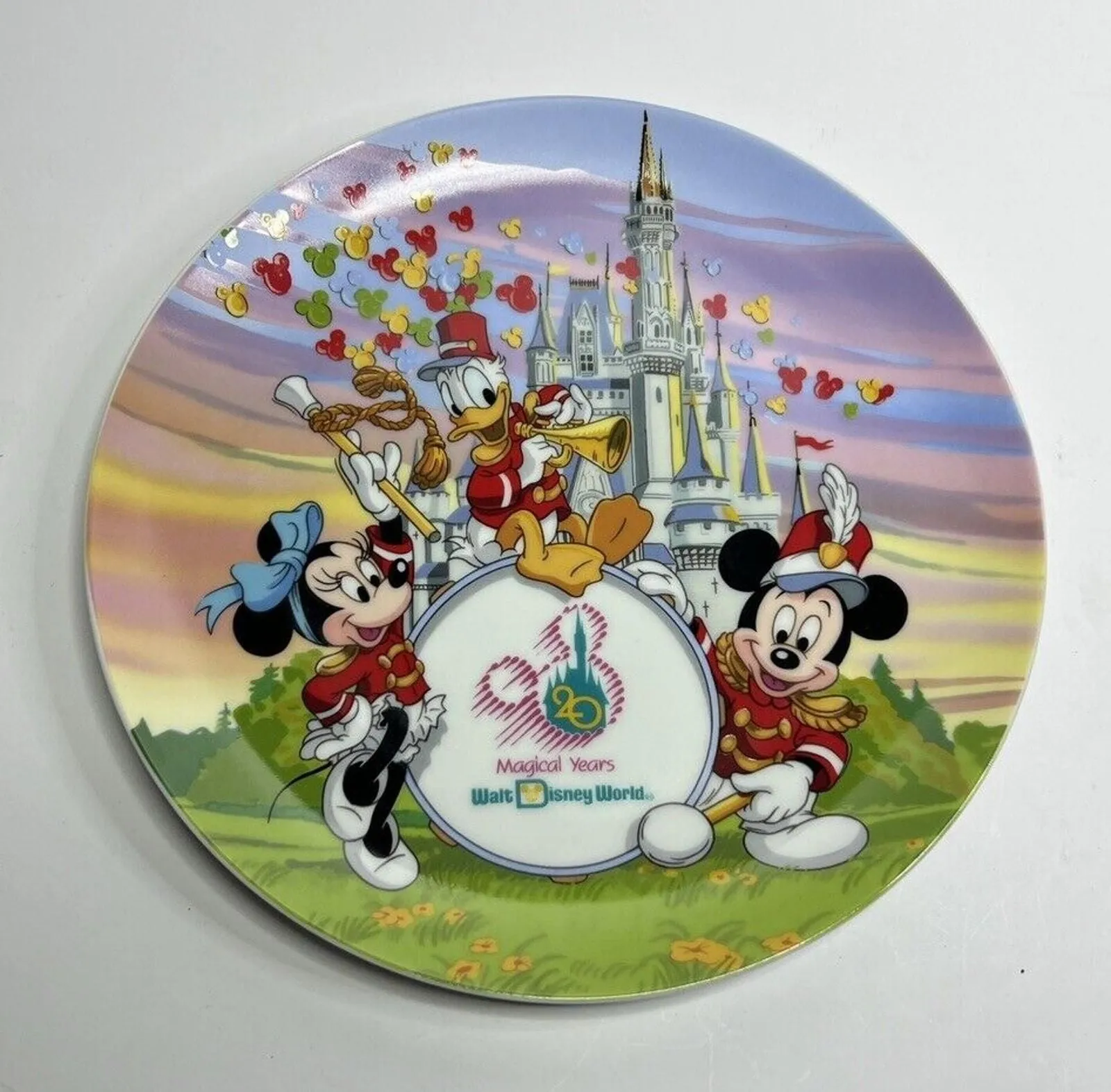 Product image for VTG Walt Disney World ''STRIKE UP THE BAND'' 20 Magical Years (1971-1991) Plate