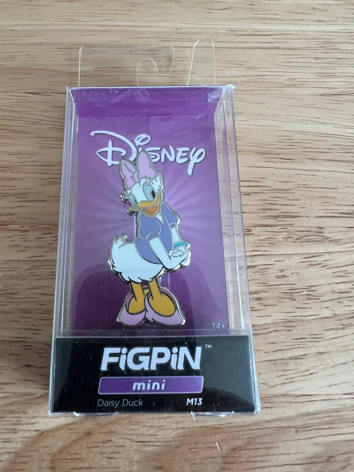 Product image for RETIRED MINI Daisy Duck Figpin M13 Enamel Pin Disney Walt Classic Collectible