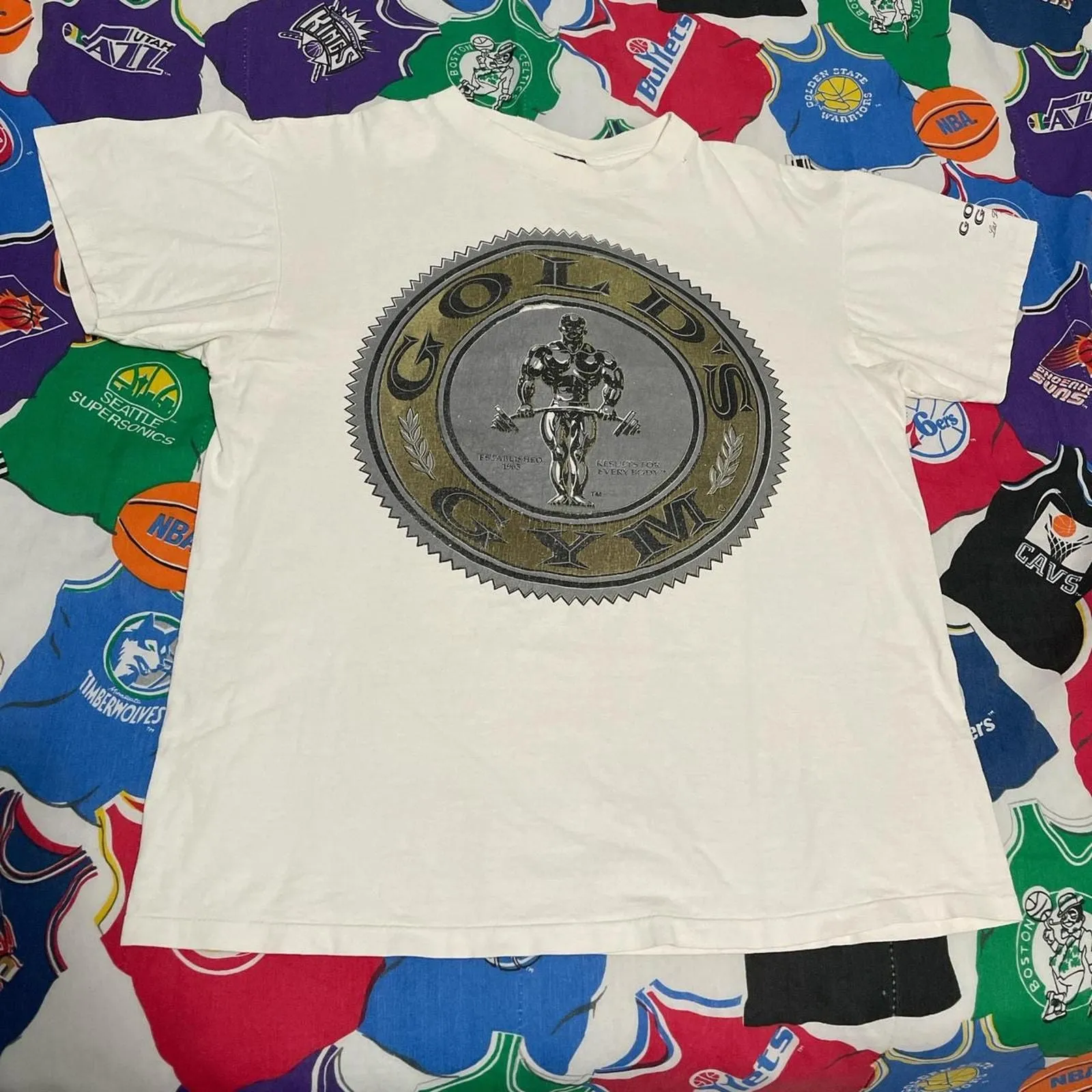 Product image for Vintage 90s Gold’s Gym Las Vegas Work Out Single Stitch Tee