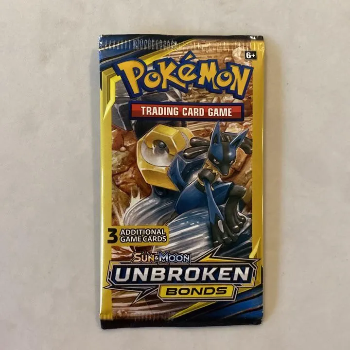 Product image for Sun & Moon Unbroken Bonds 3 card Pack