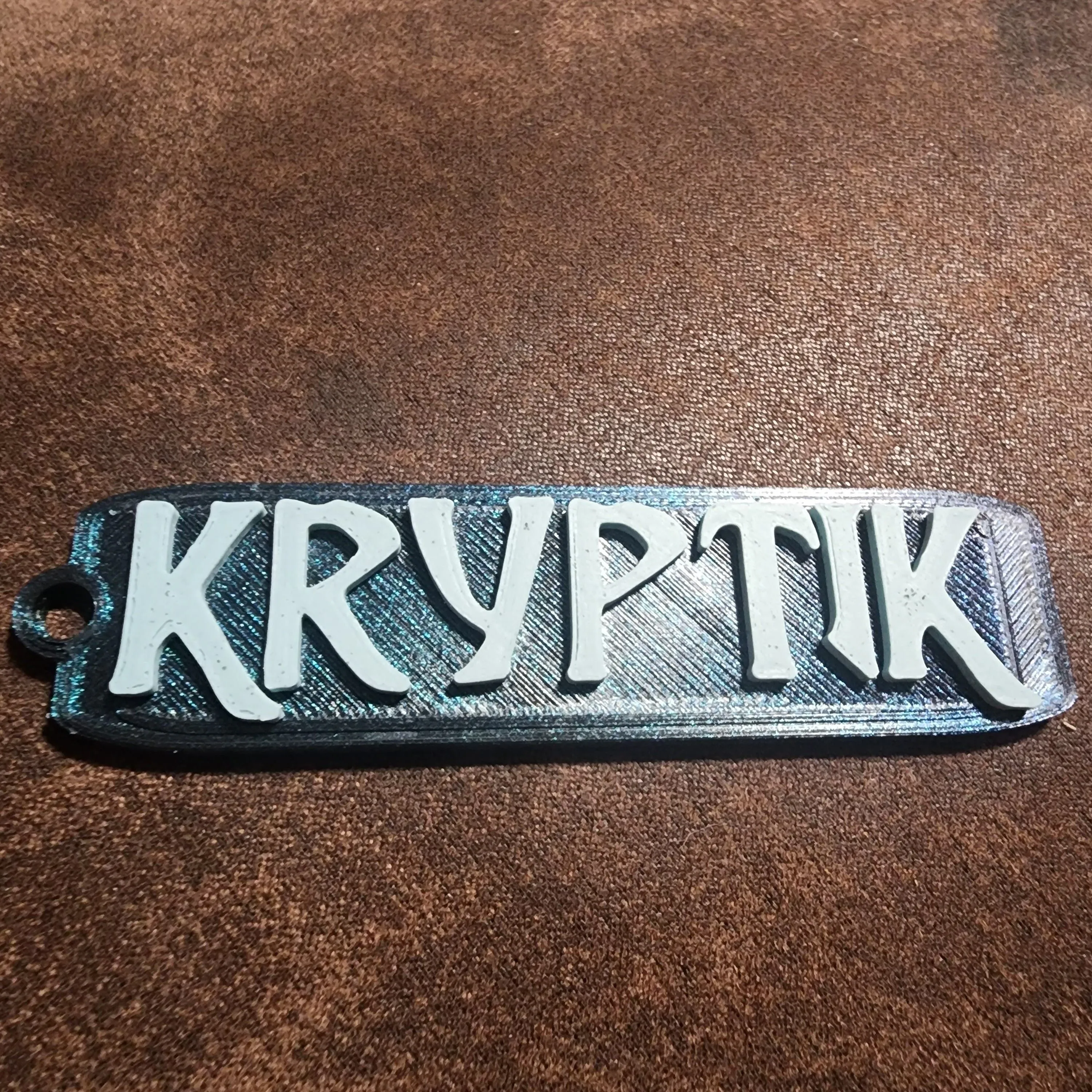Product image for 3D printed Kryptik Keychain Titan and Green