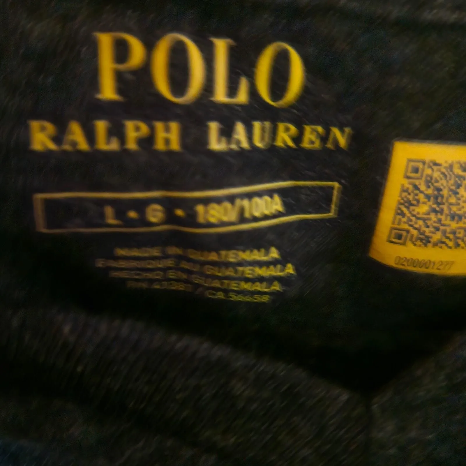 Listing Image Blurred Background