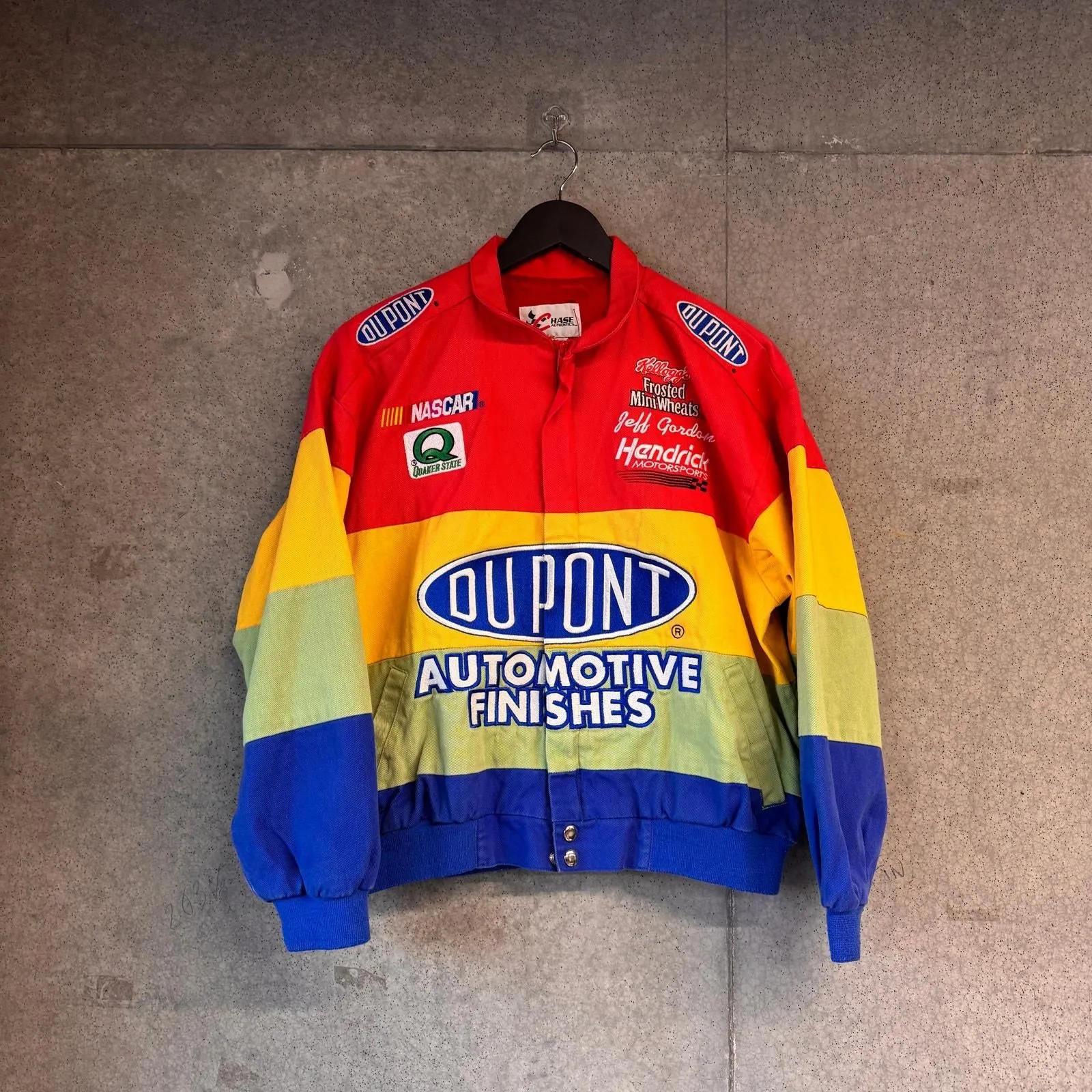 Product image for Vintage 1990s NASCAR Du Pont Chase Authentics Racing Jacket Size Small