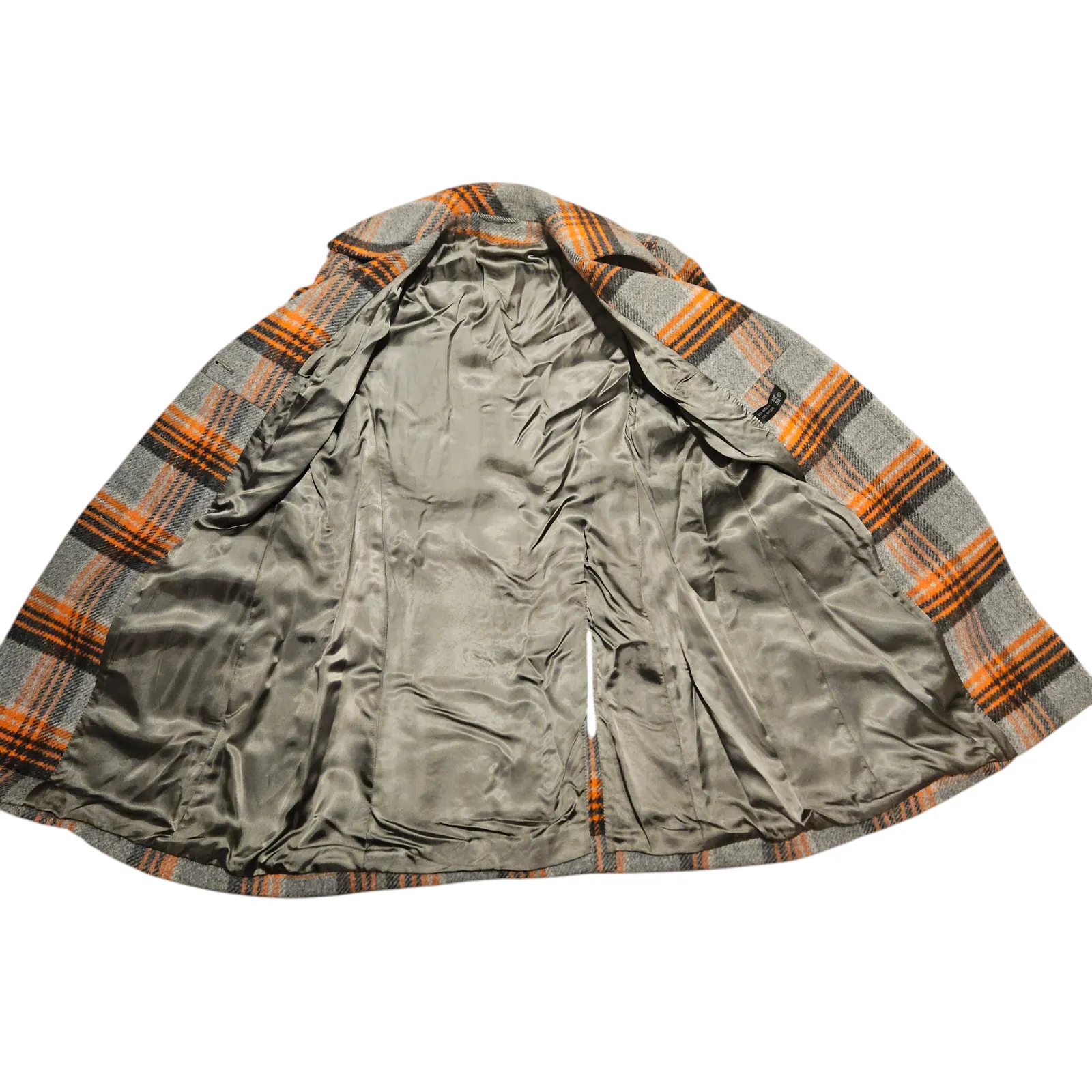 Listing Image Blurred Background