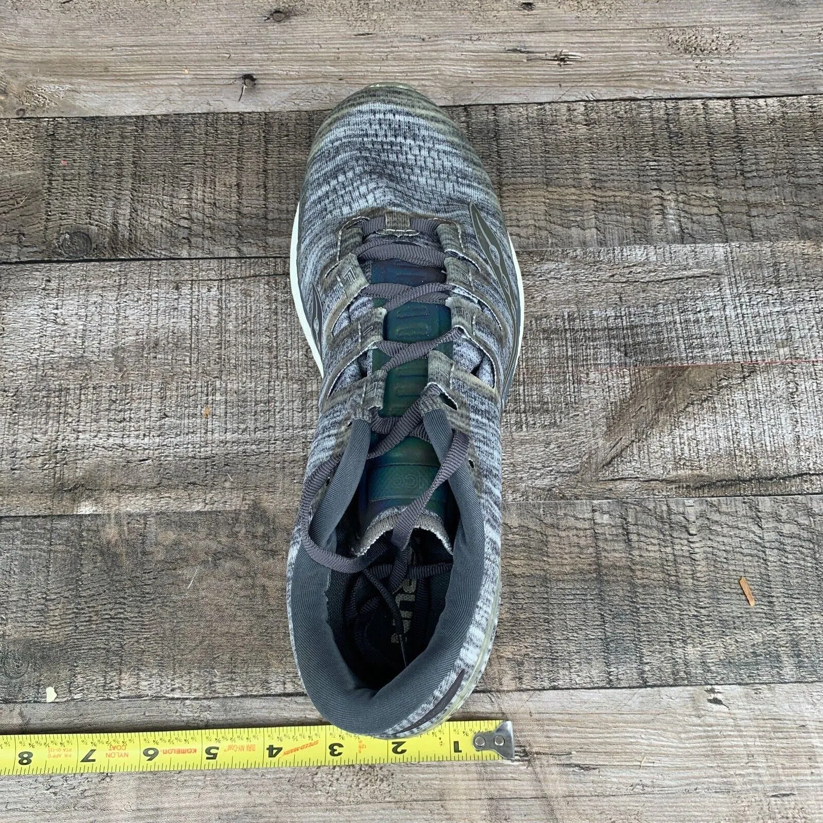 Listing Image Blurred Background