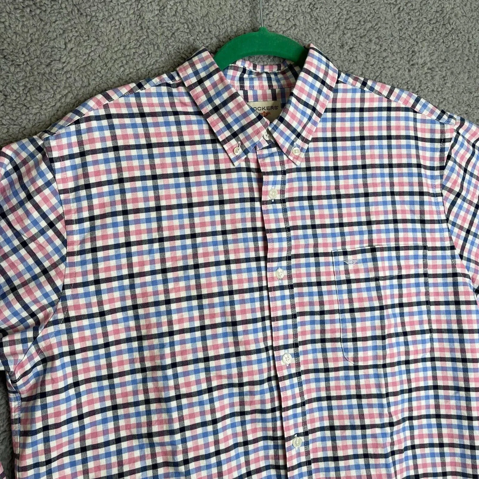 Listing Image Blurred Background