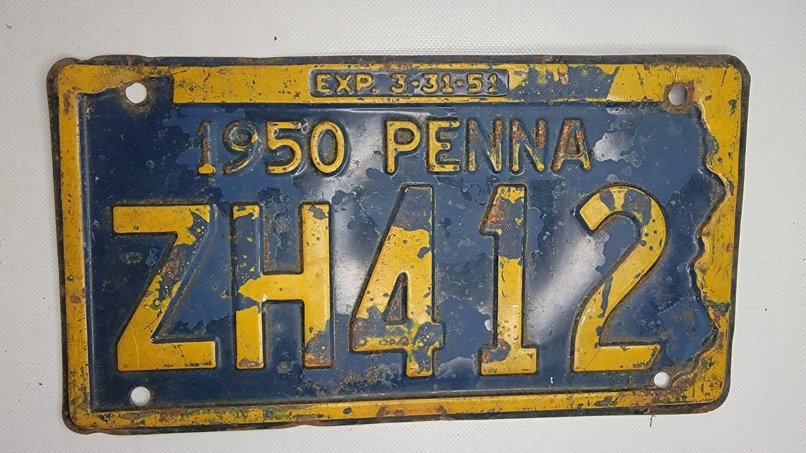 Product image for Collectable real metal license plate 1950 Pennsylvania "ZH412"