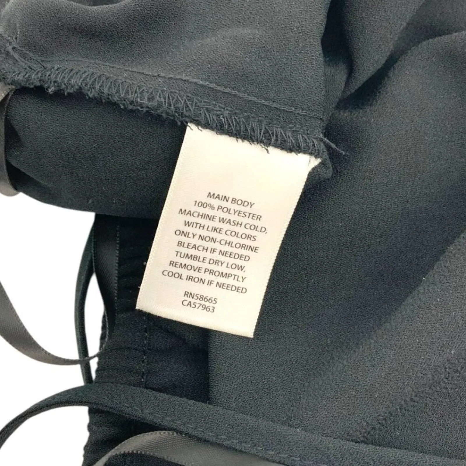 Listing Image Blurred Background