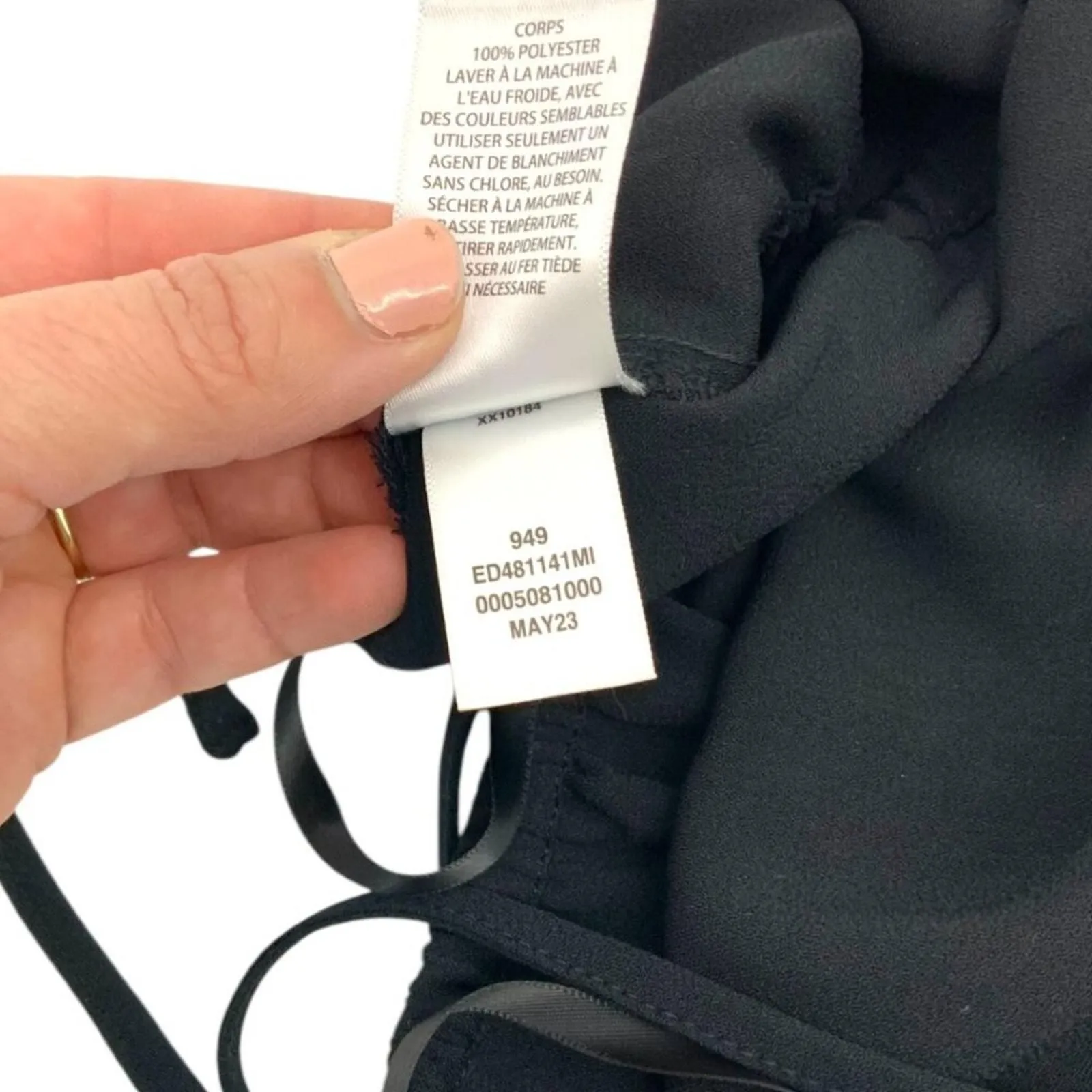 Listing Image Blurred Background