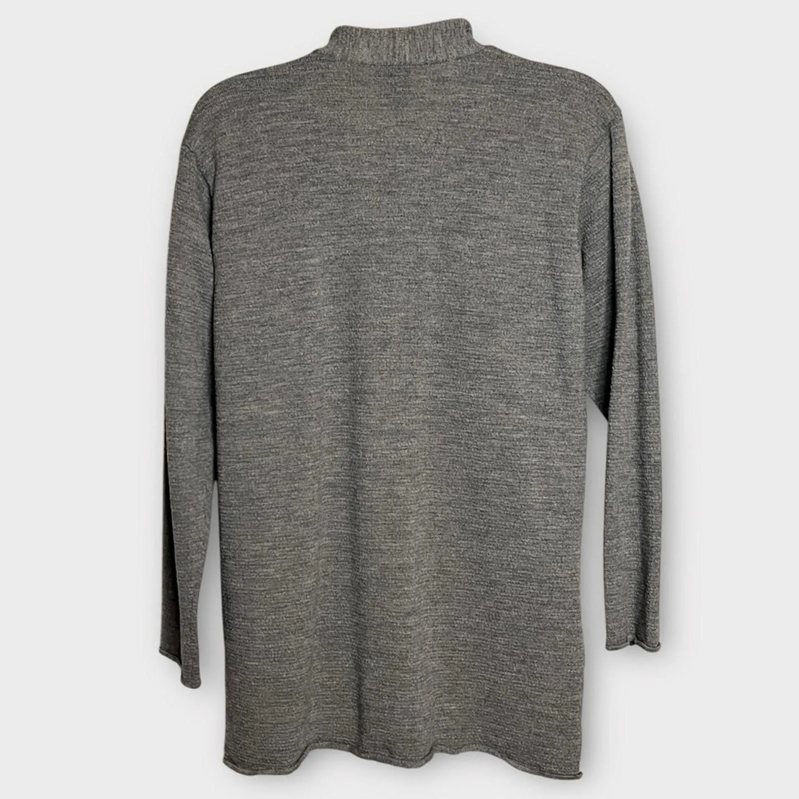 Listing Image Blurred Background