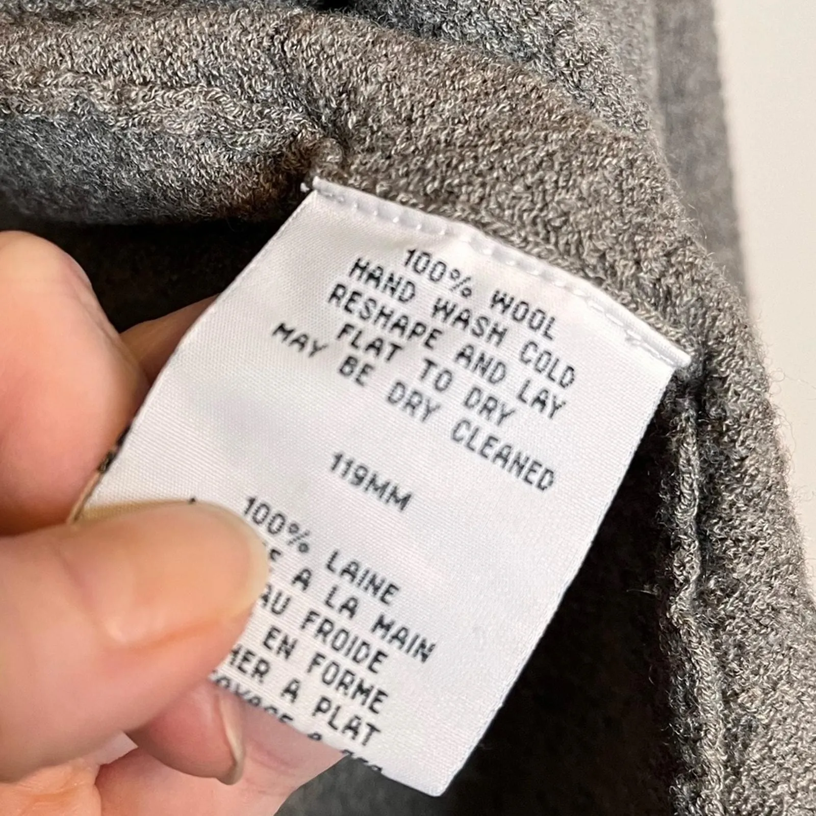 Listing Image Blurred Background