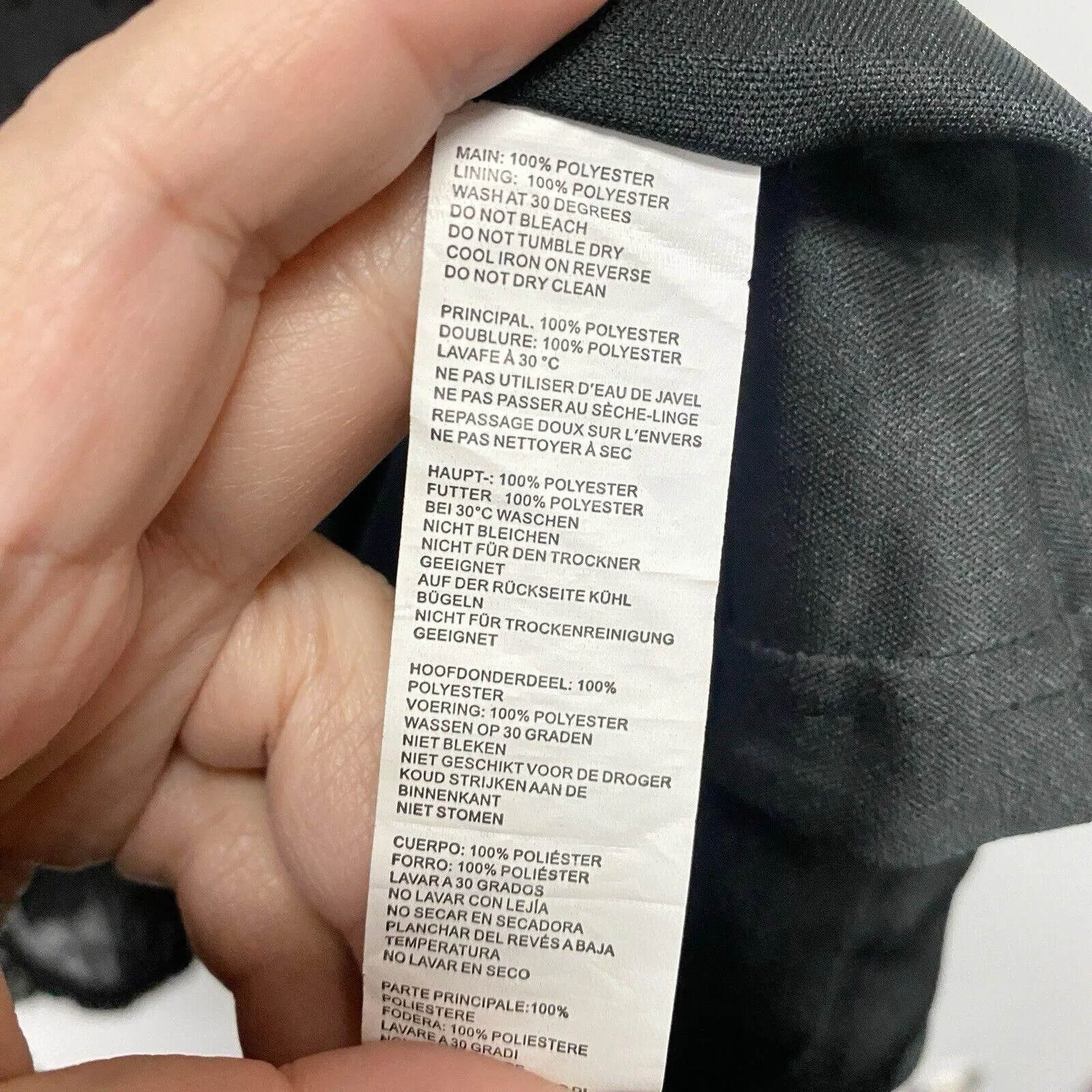 Listing Image Blurred Background