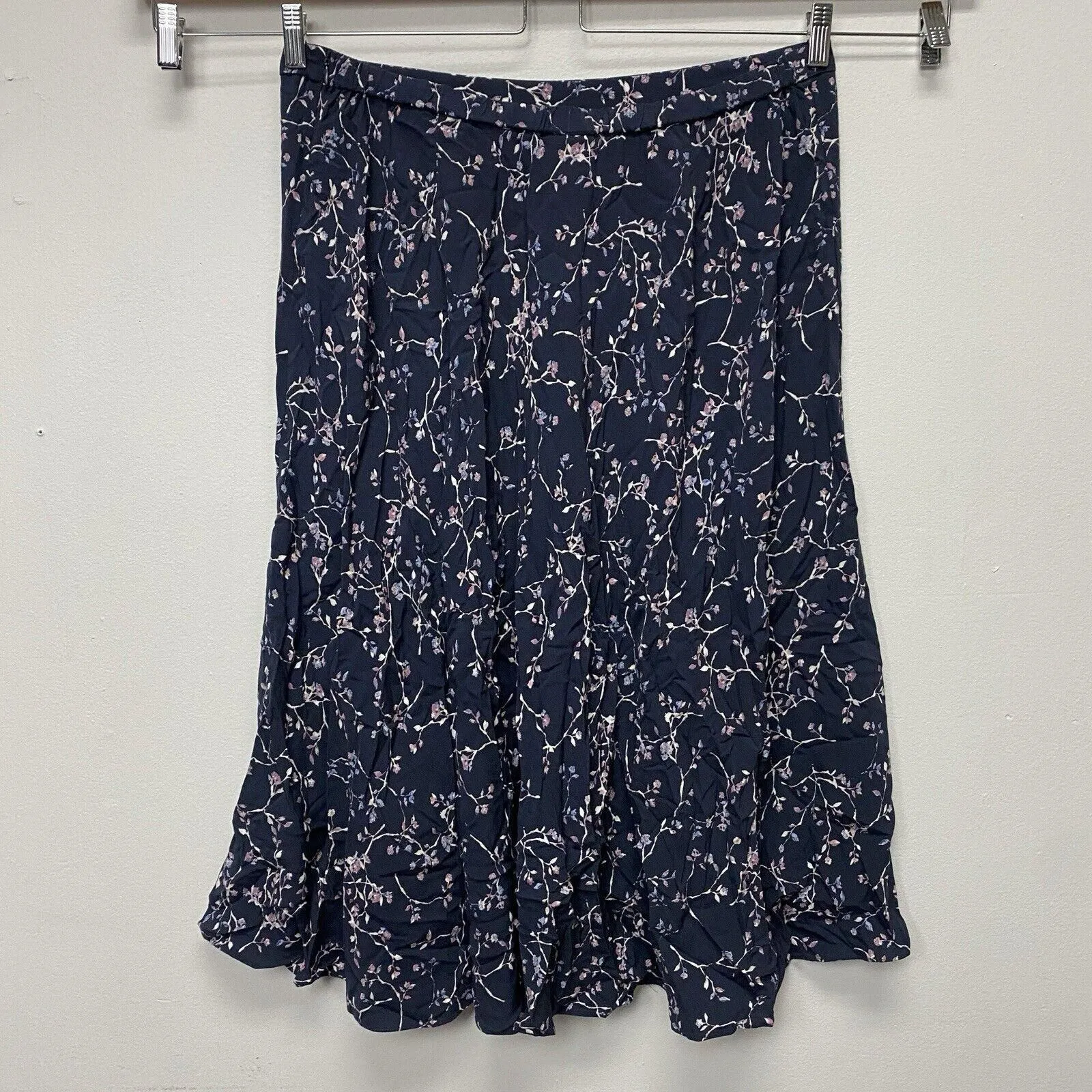 Listing Image Blurred Background