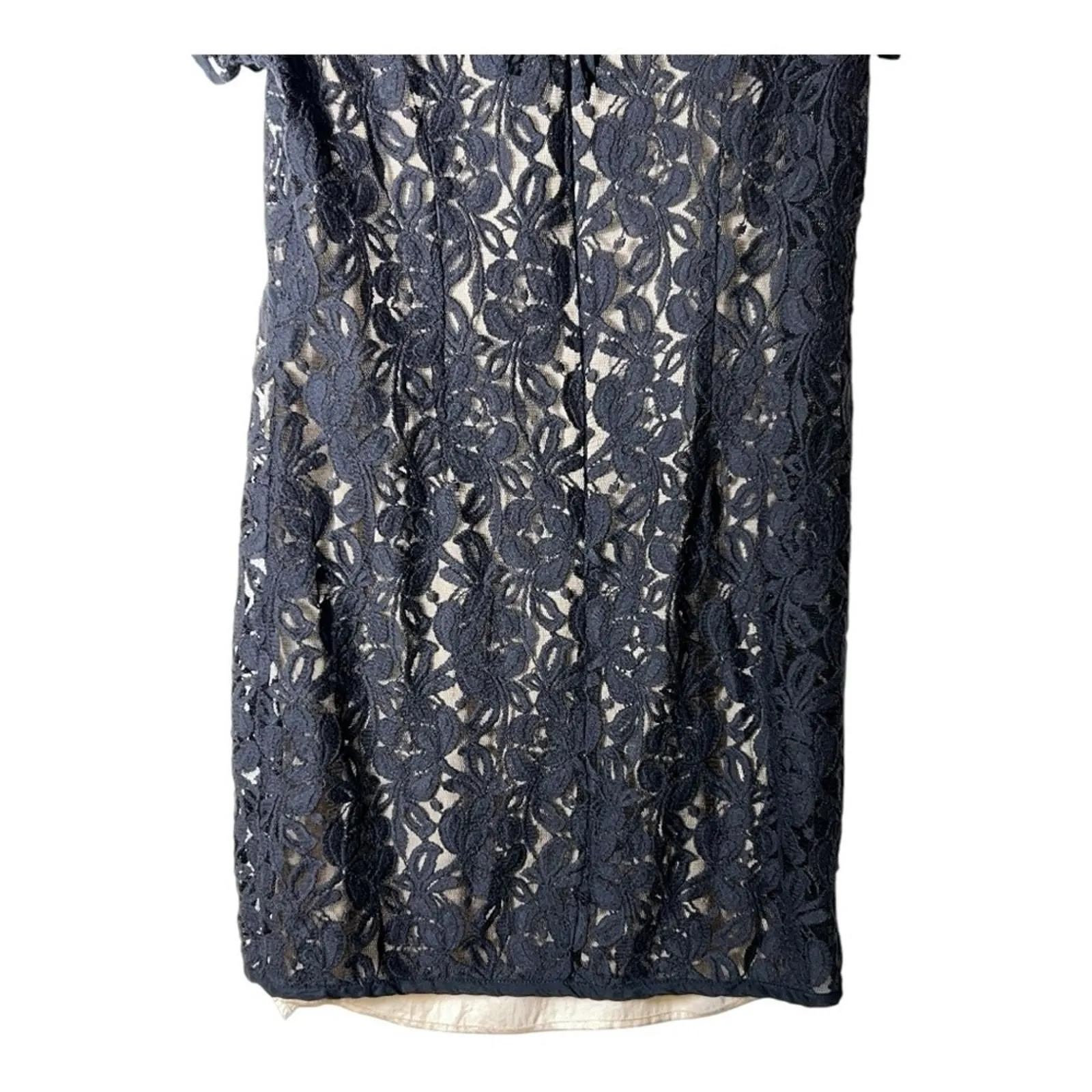 Listing Image Blurred Background