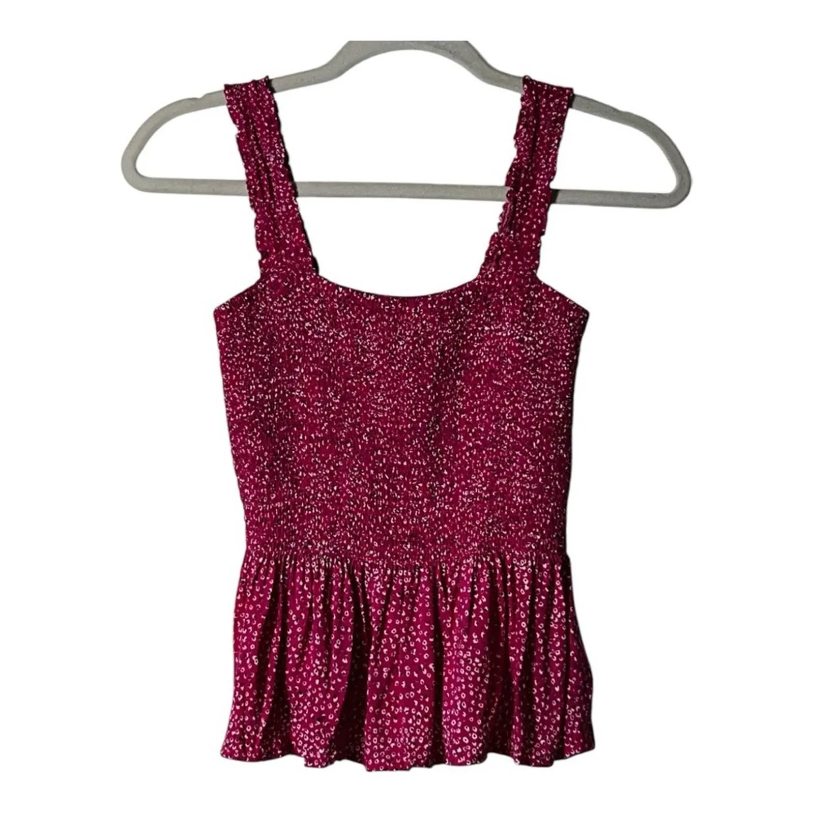 Listing Image Blurred Background