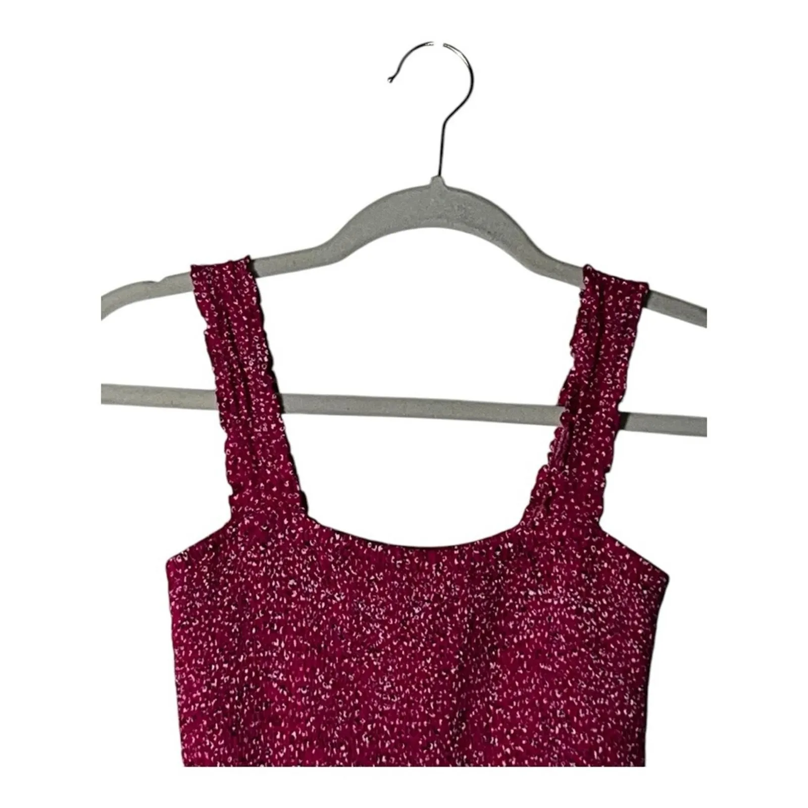 Listing Image Blurred Background