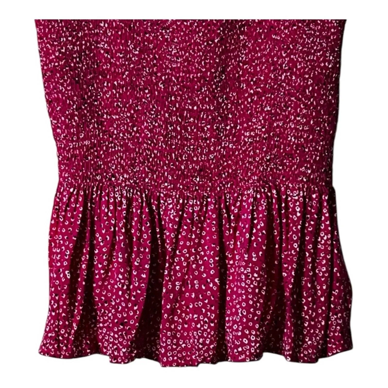 Listing Image Blurred Background